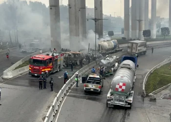 Accidente entre un patrullero y un automóvil en Belgrano