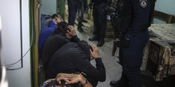 Desmantelada una banda de narcotráfico en Quilmes con la detención de siete personas