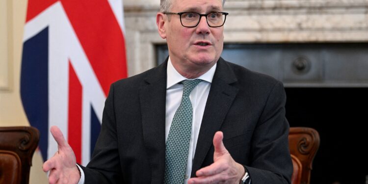 En Reino Unido, Wes Streeting se prepara para dimitir mientras el Rey se dirige al Parlamento