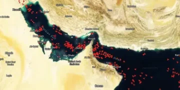 Irán refuerza sus directrices para la navegación en el estrecho de Ormuz tras ataque naval