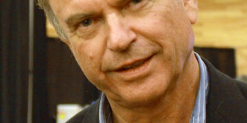 Falleció el actor Sam Neill, reconocido por su papel en Jurassic Park