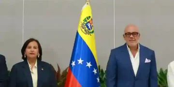 Gobierno venezolano y oposición acuerdan renovación total del Tribunal Supremo