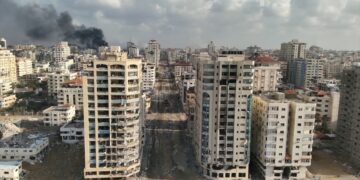 Aumentan las víctimas en Gaza tras ataques israelíes en medio de plan de desarme de Hamás